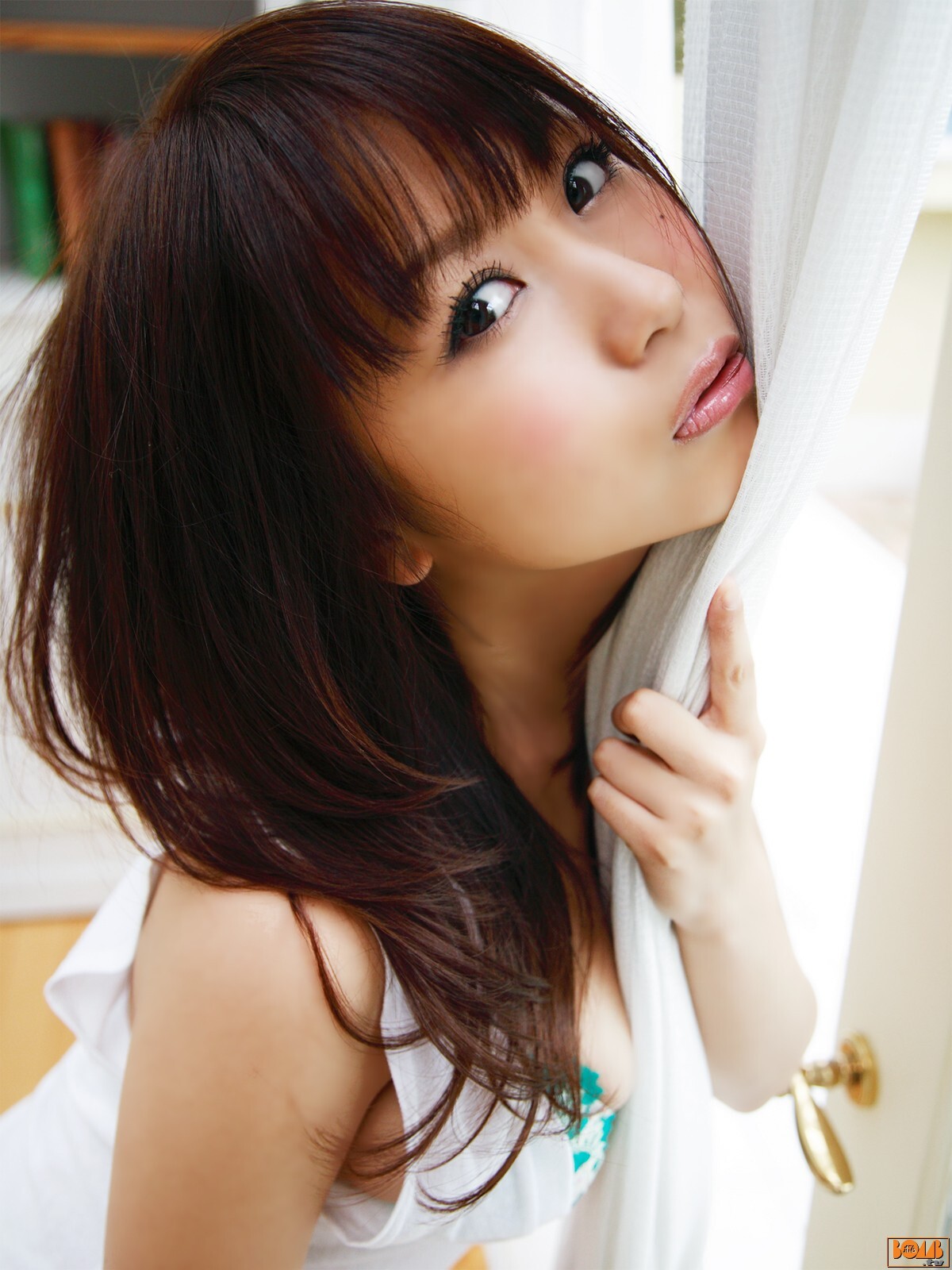 西田麻衣 [Bomb.tv] Mai Nishida